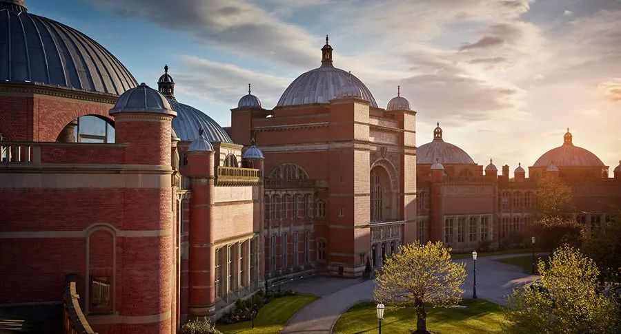英国大学